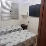 Apartamento 3/4 Proximo A Ufu C